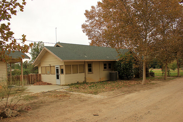 DISNEY RANCH - MAIN HOUSE