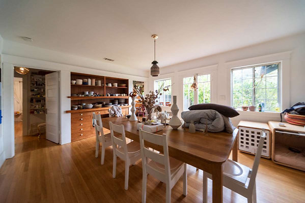 13162 dining 2