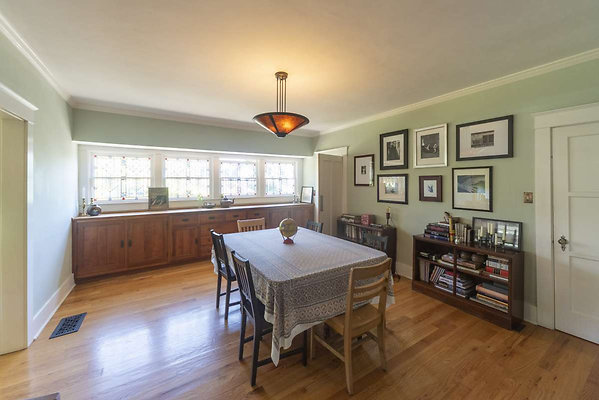 13768 dining 6