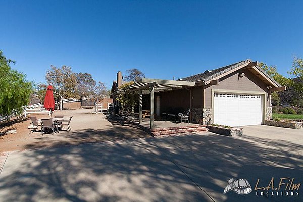 Warren-House-FL-Agua Dulce
