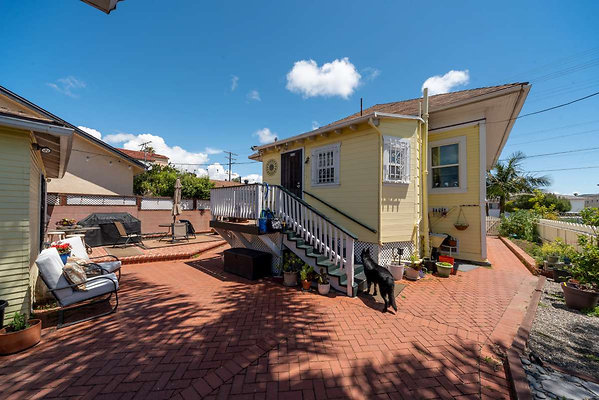 13320 patio 1
