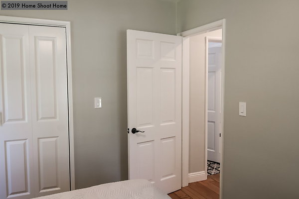24bedroom1-reverse