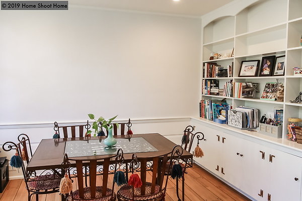 07dining-room