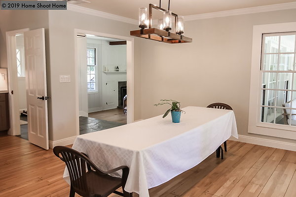 10breakfast-room-reverse