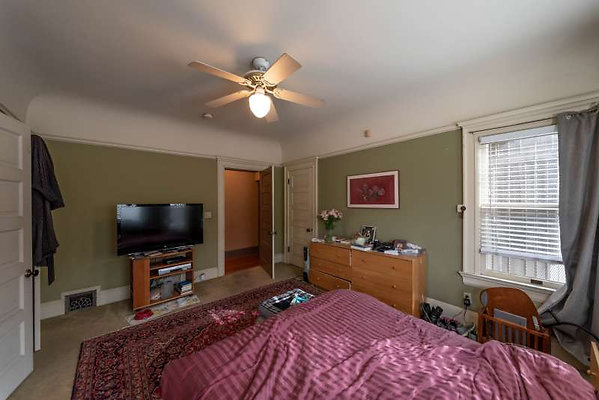 8143 bed 4