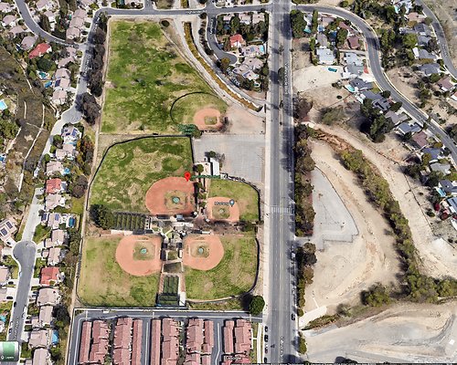West Hills Baseball  &amp; Rec Ctr
