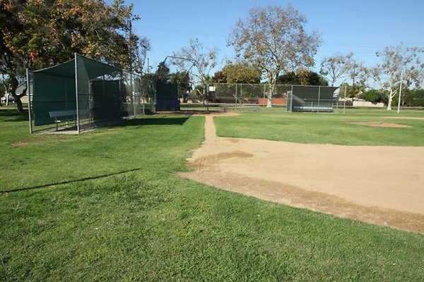 Heartwell Park Long Beach - Lakewood Village Field 2