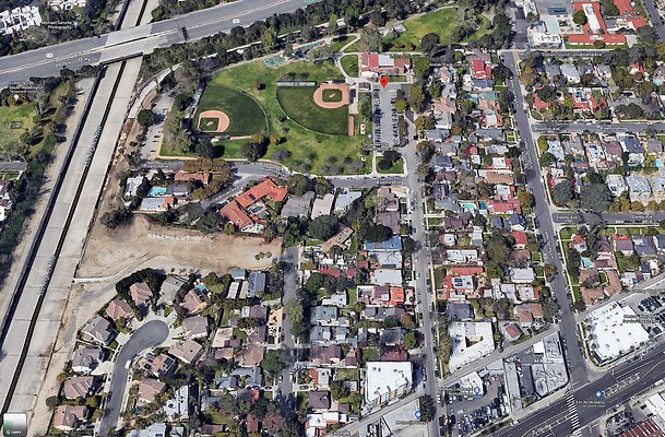 Toluca Lake Little League - at North Weddington Park