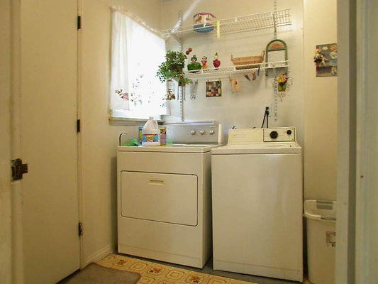 11286 laundry 1