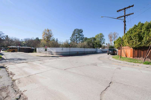 9562 street 1 9562 street 1