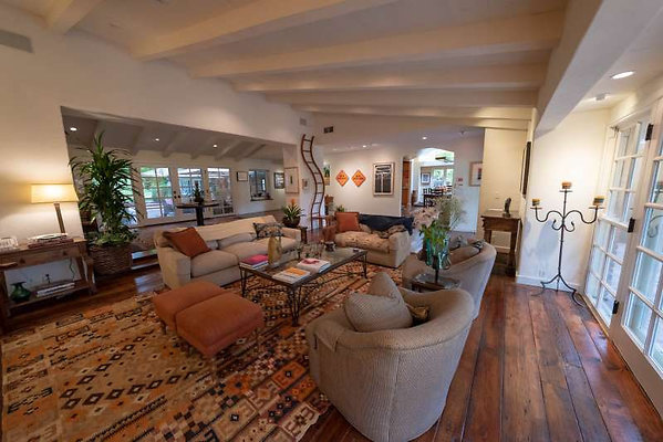 11599 living 6 11599 living 6