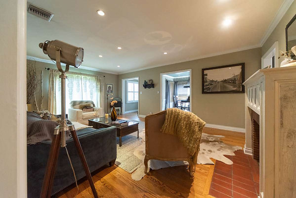 12728 living 3 12728 living 3