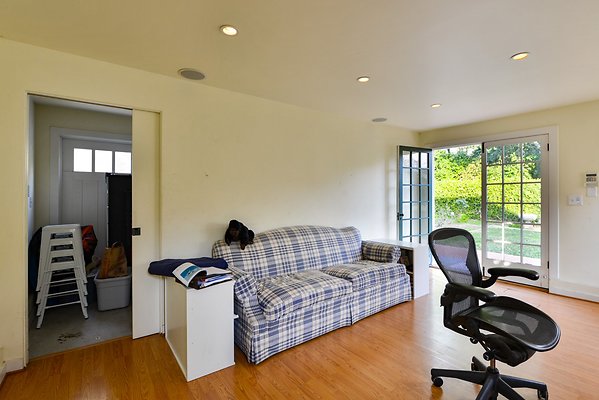 UNIVERSAL-B374-SPS-52