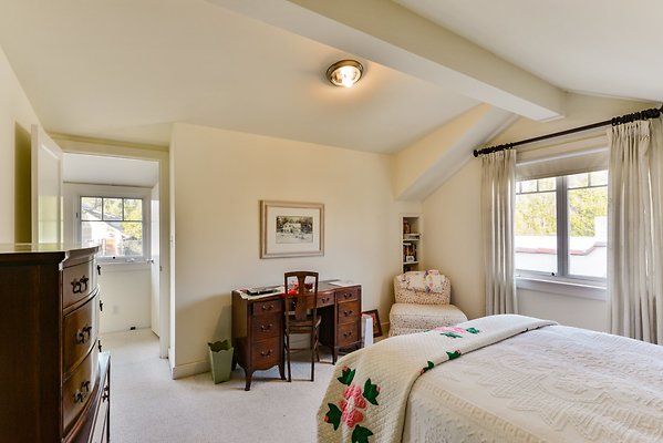 UNIVERSAL-B374-SPS-43