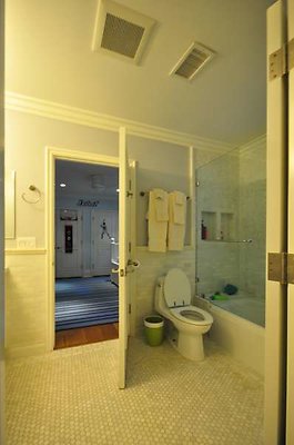 6446 bath5 6446 bath5