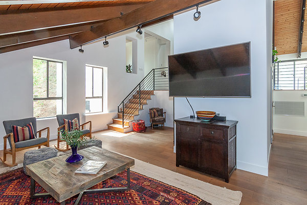 24-egerhouse 27 jpg 24-egerhouse 27 jpg