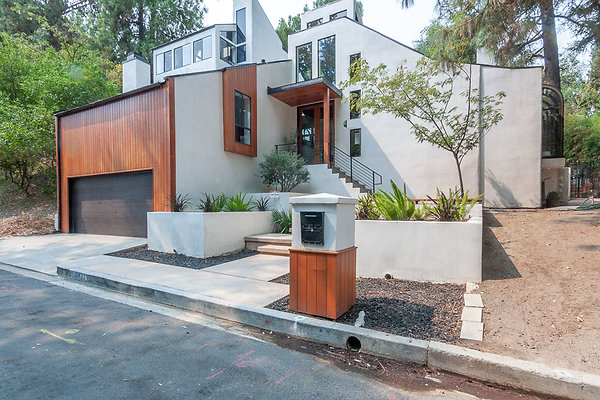 2-egerhouse 3 jpg 2-egerhouse 3 jpg