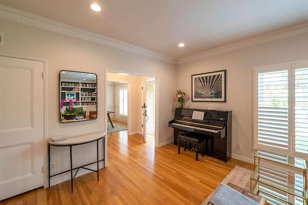 12295 living 5 12295 living 5