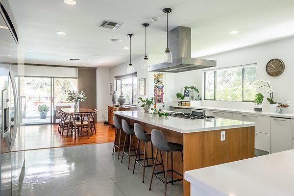 PL 7908 Encino