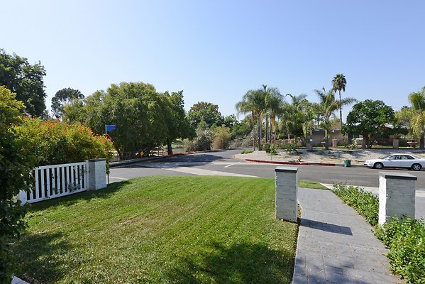 UNIVERSAL-B484-SO-24