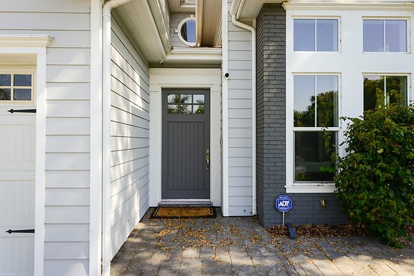 UNIVERSAL-B484-SO-19