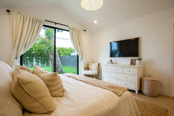 UNIVERSAL-D284-MRV-23 UNIVERSAL-D284-MRV-23