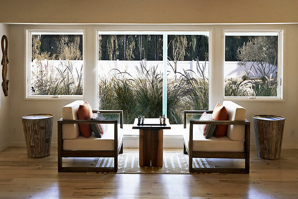 LIVINGRM2