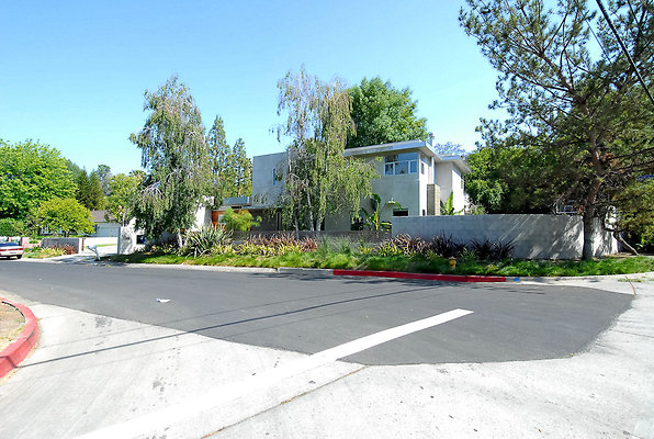 110 Modern-084 110 Modern-084