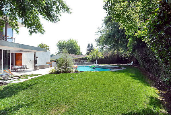 110 Modern-073 110 Modern-073