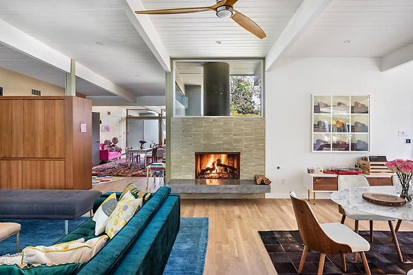 UNIVERSAL-9999-EN-5 UNIVERSAL-9999-EN-5