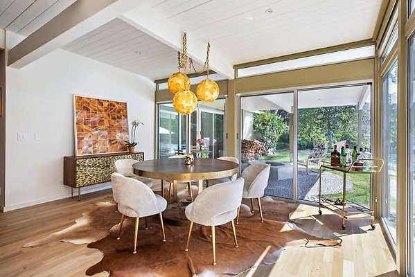 UNIVERSAL-9999-EN-2 UNIVERSAL-9999-EN-2