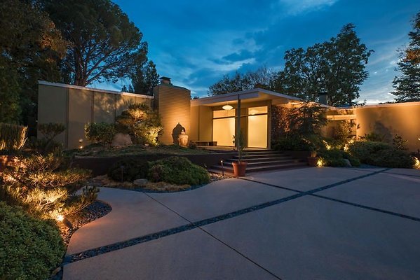 UNIVERSAL-9999-EN-18 UNIVERSAL-9999-EN-18