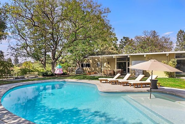 UNIVERSAL-9999-EN-13 UNIVERSAL-9999-EN-13