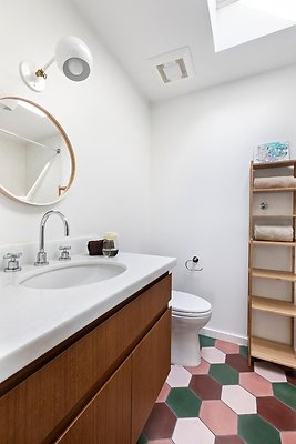 UNIVERSAL-9999-EN-37 UNIVERSAL-9999-EN-37