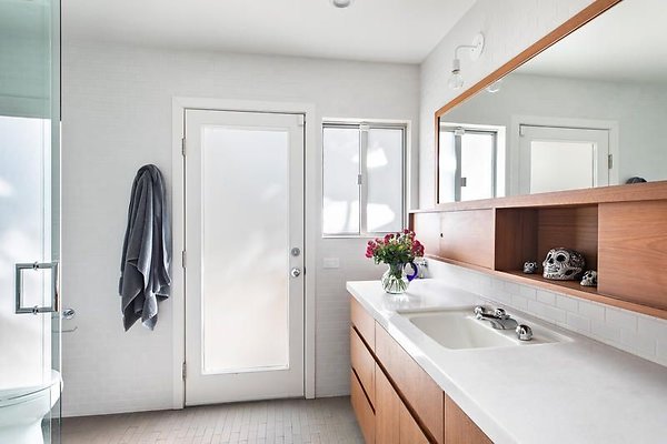 UNIVERSAL-9999-EN-35 UNIVERSAL-9999-EN-35