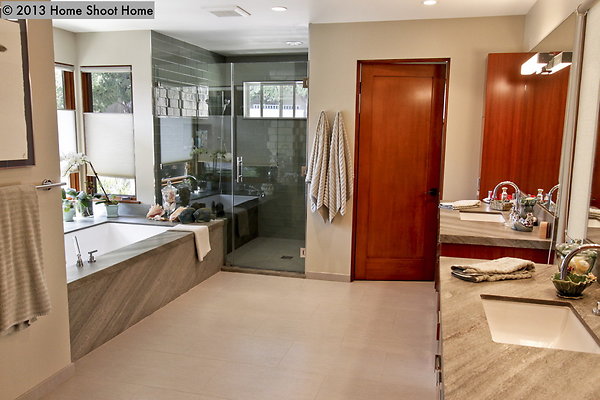 29master-bathroom