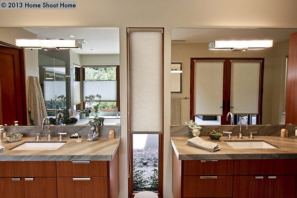 32master-bathroom-alt-reverse
