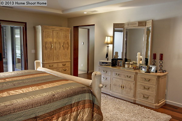 21master-bedroom