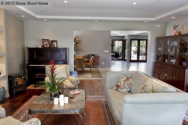 06living-room-reverse