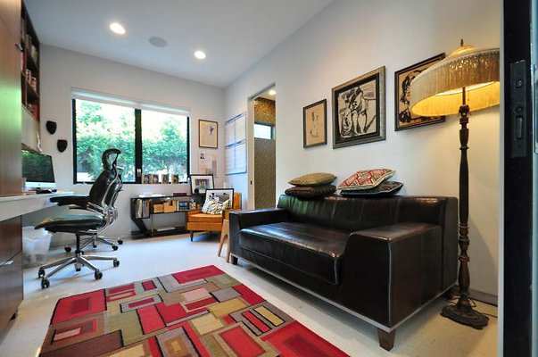 9136 office