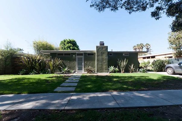 CAST 3161 - Mar Vista