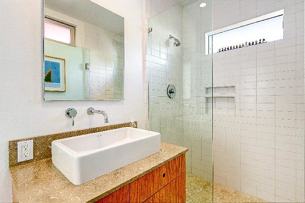 3161 bath2