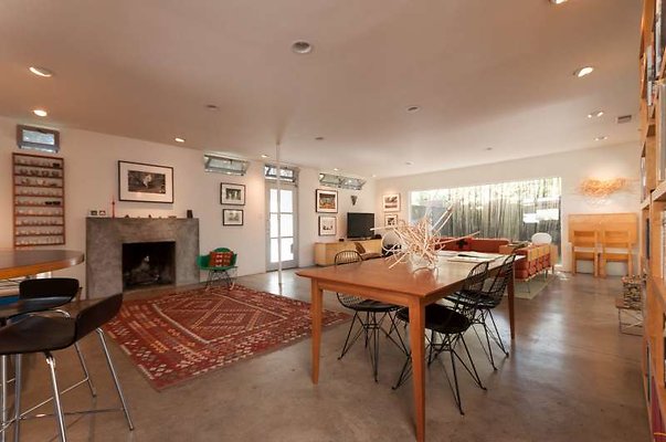 3161 dining