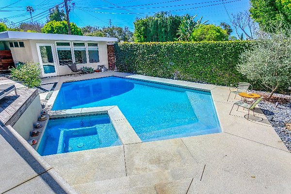 3161 pool