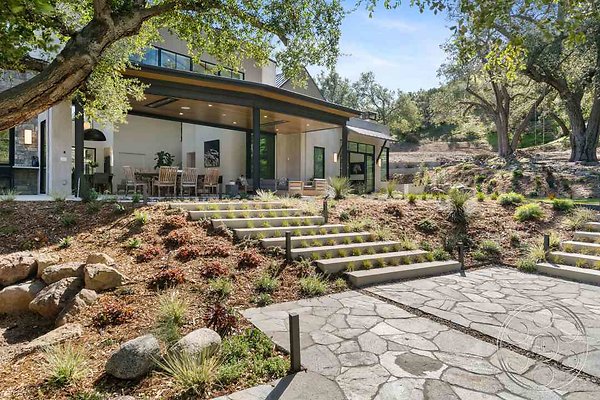 modern-farmhouse-5-57