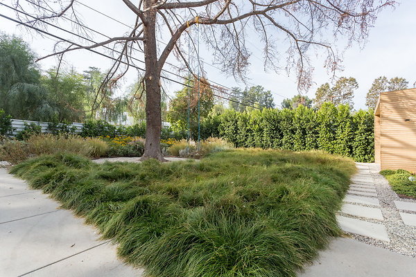 005 Modern-011 resize