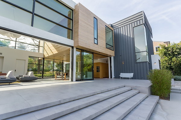 005 Modern-128 resize