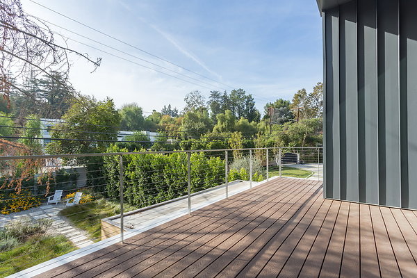 005 Modern-097 resize 005 Modern-097 resize