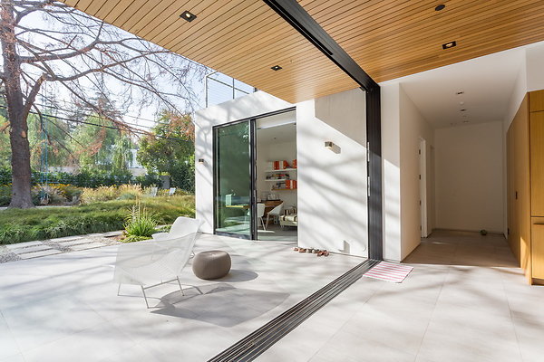 005 Modern-048 resize