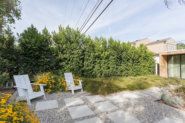 005 Modern-141 resize